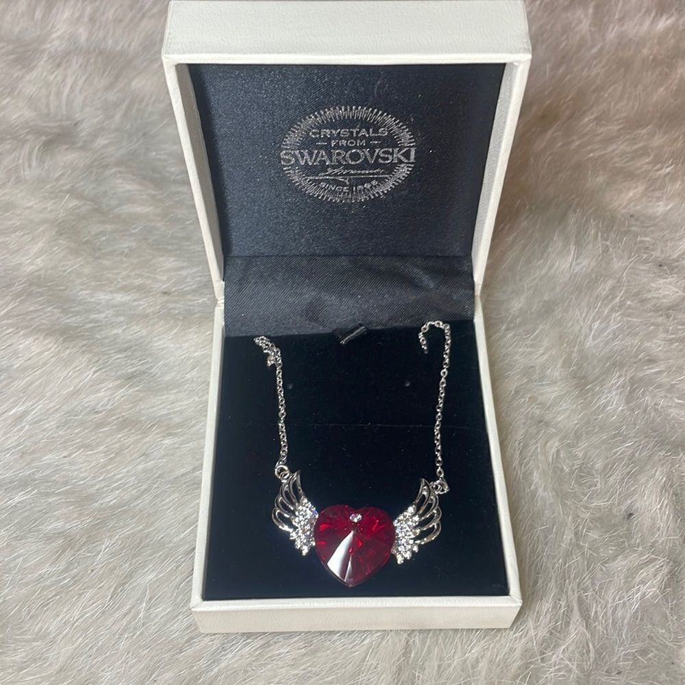 Plato H necklace (5125)